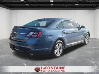 Ford Taurus 2018 SEL 4dr Sedan