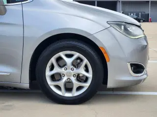 Chrysler Pacifica 2020 Limited 4dr Mini-Van