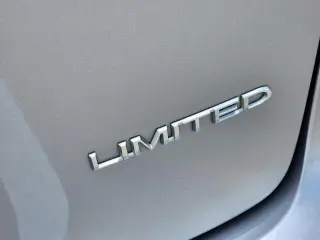 Chrysler Pacifica 2020 Limited 4dr Mini-Van