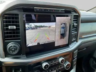 Ford F-150 2023 4x4 Platino 4dr SuperCrew 5.5 ft. SB