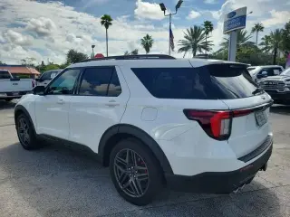 Ford Explorer 2025 ST 4p SUV