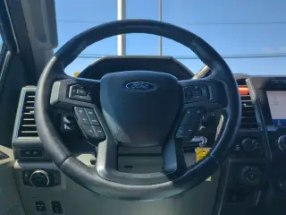Ford F-150 2019 4x4 XLT 4dr SuperCrew 5.5 ft. SB