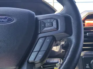 Ford F-150 2019 4x4 XLT 4dr SuperCrew 5.5 ft. SB