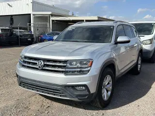 Volkswagen Atlas 2018 V6 SE 4dr SUV