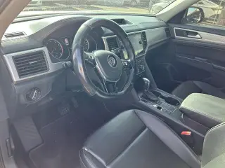 Volkswagen Atlas 2018 V6 SE 4dr SUV