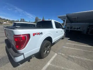 Ford F-150 2022 4x4 XLT 4p SuperCrew 5.5 ft. CB