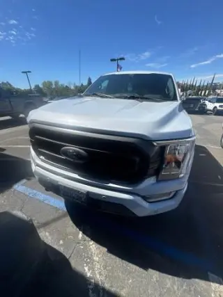 Ford F-150 2022 4x4 XLT 4p SuperCrew 5.5 ft. CB