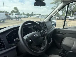 Ford Transit 2020 250 furgón de carga de 3 puertas, carrocería corta y techo medio