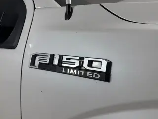 Ford F-150 2016 4x4 Limited 4dr SuperCrew 5.5 ft. SB