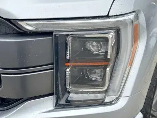 Ford F-150 2023 4x4 Lariat 4dr SuperCrew 5.5 ft. SB