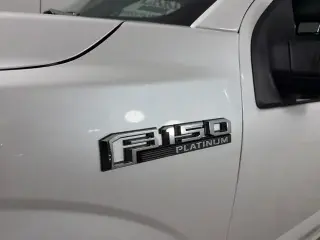 Ford F-150 2017 4x4 Platinum 4dr SuperCrew 5.5 ft. SB