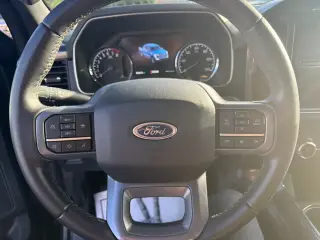 Ford F-150 2023 4x4 XLT 4dr SuperCrew 5.5 ft. SB