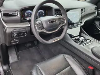 Jeep Wagoneer 2024 4x4 Serie II 4p SUV