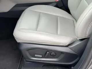 Ford Explorer 2025 AWD Active 4p SUV