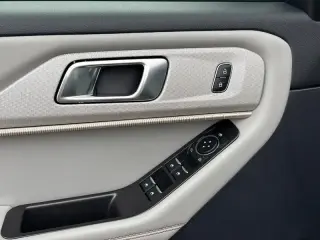 Ford Explorer 2025 AWD Active 4p SUV