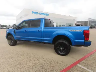 Ford F-250 Super Duty 2021 4x4 Lariat 4dr Cabina de tripulacion 6.8 ft. SB Pickup