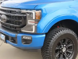Ford F-250 Super Duty 2021 4x4 Lariat 4dr Cabina de tripulacion 6.8 ft. SB Pickup