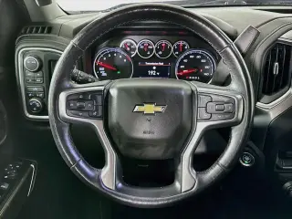 Chevrolet Silverado 1500 Limited 2022 4x4 LT 4dr Crew Cab 5.8 ft. SB con 2FL