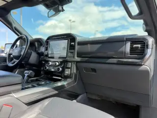 Ford F-150 2023 4x4 Lariat 4p SuperCrew 6.5 ft. SB