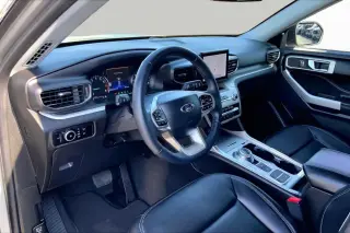 Ford Explorer 2023 XLT 4dr SUV