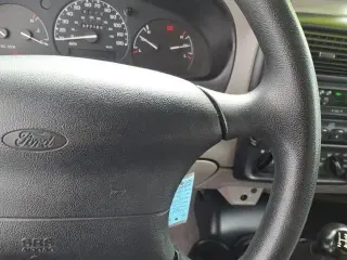 Ford Ranger 1999 2dr XL Standard Cab LB