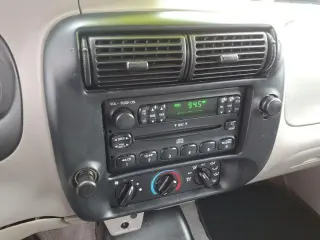 Ford Ranger 1999 2dr XL Standard Cab LB