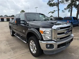 Ford F-250 Super Duty 2016 4x4 Lariat 4dr Crew Cab 6.8 ft. SB Pickup