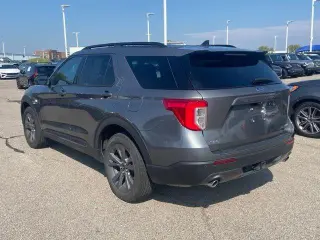 Ford Explorer 2023 AWD XLT 4dr SUV