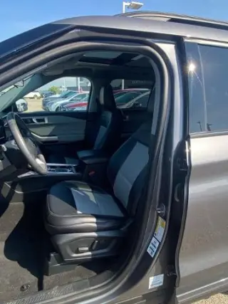 Ford Explorer 2023 AWD XLT 4dr SUV