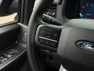 Ford F-150 2025 4x4 XLT 4dr SuperCrew 5.5 ft. SB