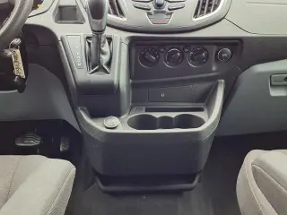 Ford Transit 2018 150 XLT 3dr SWB Techo Bajo Furgón de Pasajeros con Puertas Laterales de Pasajeros 60/40