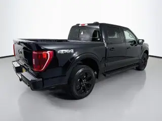 Ford F-150 2023 4x4 XLT 4dr SuperCrew 5.5 ft. SB