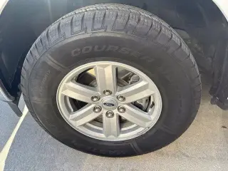 Ford F-150 2023 4x2 XL 2dr Regular Cab 6.5 ft. SB