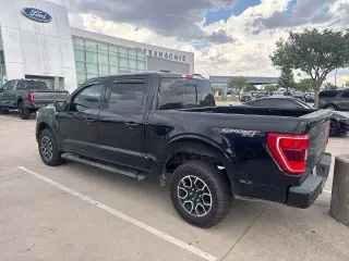 Ford F-150 2021 4x4 XLT 4dr SuperCrew 5.5 ft. SB