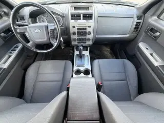 Ford Escape 2012 XLT 4dr SUV