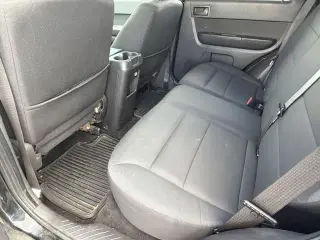 Ford Escape 2012 XLT 4dr SUV