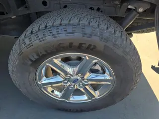 Ford F-150 2025 4x4 XLT 4dr SuperCrew 5.5 ft. SB