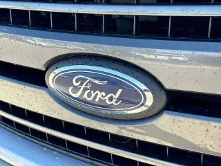 Ford F-150 2018 4x4 XLT 4dr SuperCrew 5.5 ft. SB