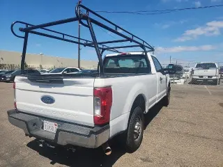 Ford F-250 Super Duty 2018 4x2 XL 2dr Regular Cab 8 ft. LB Pickup