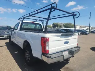 Ford F-250 Super Duty 2018 4x2 XL 2dr Regular Cab 8 ft. LB Pickup