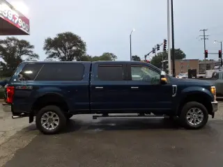 Ford F-250 Super Duty 2019 4x4 Lariat 4dr Crew Cab 6.8 ft. SB Pickup