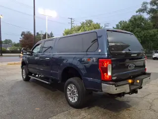 Ford F-250 Super Duty 2019 4x4 Lariat 4dr Crew Cab 6.8 ft. SB Pickup