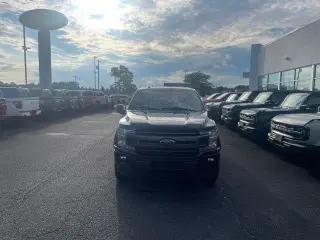 Ford F-150 2018 4x4 XLT 4dr SuperCrew 5.5 ft. SB