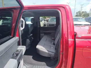 Ford F-150 2023 4x2 Lariat 4dr SuperCrew 5.5 ft. SB