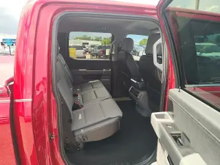 Ford F-150 2023 4x2 Lariat 4dr SuperCrew 5.5 ft. SB