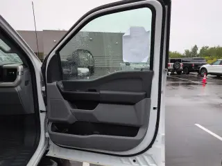 Ford F-250 Super Duty 2024 4x4 XL 2dr Regular Cab 8 ft. LB Pickup
