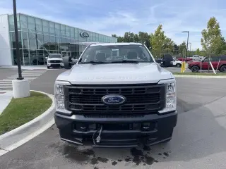 Ford F-250 Super Duty 2024 4x4 XL 2dr Regular Cab 8 ft. LB Pickup