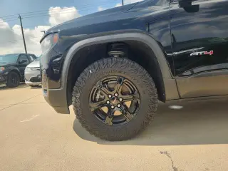 GMC Acadia 2023 4x4 AT4 4dr SUV