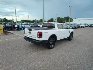 Ford Ranger 2024 4x2 Lariat 4dr SuperCrew 5.0 ft. SB
