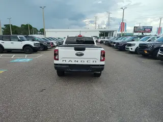 Ford Ranger 2024 4x2 Lariat 4dr SuperCrew 5.0 ft. SB